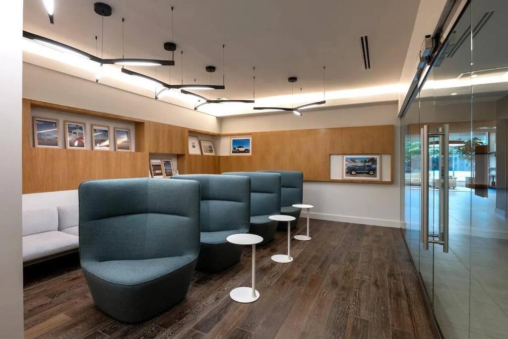 City Luxury King Suite W Coffee Station 亚历山德里亚 外观 照片